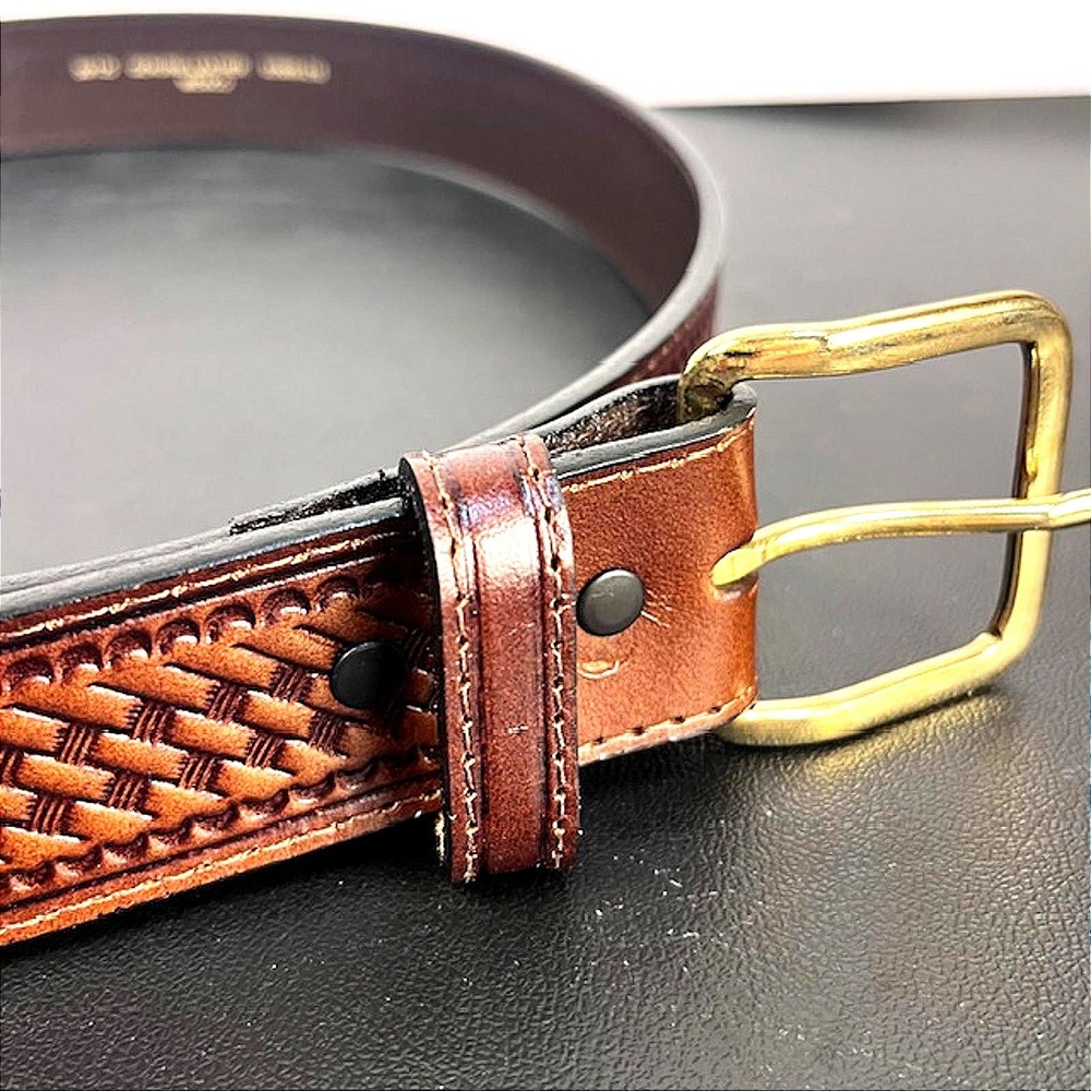Mens Brown Genuine Leather Basketweave Western Belt Brass Buckle Size 48 Mexico